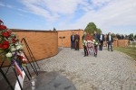 Polaganjem vijenaca i paljenjem svijeća na Gradskom groblju u Virovitici obilježen Dan državnosti Republike Hrvatske 3 IMG 8915