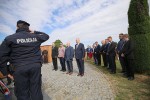 Polaganjem vijenaca i paljenjem svijeća na Gradskom groblju u Virovitici obilježen Dan državnosti Republike Hrvatske 6 IMG 8945