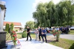 Povodom Dana općine Čađavica položeni vijenci i lampioni za poginule i umrle hrvatske branitelje, a potom je održana i sveta misa 6 IMG 0833
