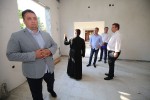 Ministar regionalnoga razvoja i fondova EU Marko Pavić uz ravnatelja Središnje agencije za financiranje i ugovaranje programa i projekata EU Tomislava Petrica obišao Svetište Gospe Voćinske 1 pavic vocin 1