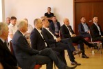 Potporu životu Hrvata u BiH i njihovom opstanku, u četvrtak je u Vukovaru dalo pet županija, osam gradova, 11 općina i jedanaest tvrtki, a među njima i VPŽ 8 IMG 2951