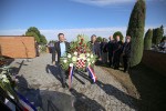 Povodom Dana Virovitičko-podravske županije položeni vijenci i zapaljene svijeće kod Spomen obilježja poginulim braniteljima u Virovitici 4 IMG 1698