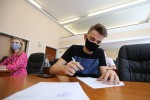 Srednjoškolcima stipendije: Drvodjeljski tehničari dizajneri, instalateri grijanja i klimatizacije, elektroinstalateri, CNC operateri… dobivaju od Županije 500,00 kuna mjesečno 3 IMG 5257