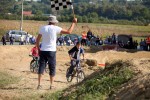 Fotogalerija: Jurili su svi i staro i mlado, neki na biciklima, neki na motorima, a neki s trimerima na leđima ili u rukama... 2 IMG 8865