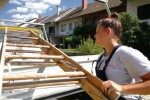 Ona ne „šeta u oblacima“, ona „šeta po krovovima“: Upoznajte Marinu Blažičević, jedinu krovopokrivačicu u Virovitičko-podravskoj županiji 4 marina krov 1