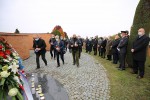 Povodom blagdana Svih svetih, kod Spomen obilježja u Virovitici, odana je počast poginulim hrvatskim braniteljima i civilnim žrtvama Domovinskog rata 8 IMG 2124