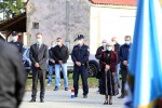 U Gornjem Miholjcu, u sklopu programa proslave 29. obljetnice osnutka 136. slatinske brigade, otkriveno je Spomen-obilježje poginulim hrvatskim braniteljima 16 gornji miholjac otkrivanje spomenika 17