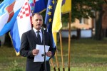 U Gornjem Miholjcu, u sklopu programa proslave 29. obljetnice osnutka 136. slatinske brigade, otkriveno je Spomen-obilježje poginulim hrvatskim braniteljima 23 gornji miholjac otkrivanje spomenika 24