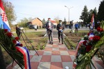 U Gornjem Miholjcu, u sklopu programa proslave 29. obljetnice osnutka 136. slatinske brigade, otkriveno je Spomen-obilježje poginulim hrvatskim braniteljima 37 gornji miholjac otkrivanje spomenika 40