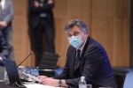 Predsjednik Vlade RH Andrej Plenković: Ovaj virus ozbiljna je prijetnja zdravlju i životima te još jednom pozivam na odgovorno ponašanje, nove mjere stupaju na snagu u subotu 2 26 11 2020 Predstavljanje epidemioloskih mjera NSK 4