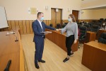 Novih 16 studenata potpisalo je ugovore o stipendijama: Virovitičko-podravska županija od 2002. godine do danas stipendirala je 331 studenta, a trenutno stipendiju od 800,00 kuna mjesečno prima njih 43 5 IMG 3706