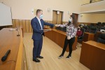 Novih 16 studenata potpisalo je ugovore o stipendijama: Virovitičko-podravska županija od 2002. godine do danas stipendirala je 331 studenta, a trenutno stipendiju od 800,00 kuna mjesečno prima njih 43 7 IMG 3717