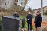 U Ulici Kalvarija u Pakracu, u petak je obilježena 29. godišnjica stradanja pripadnika specijalne policije Policijske postaje Virovitica 3 pol pakrac2