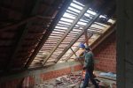 Heroj VPŽ: Matija Prtenjača uz pomoć brojnih ljudi dobra srca sanirao više od 150 krovova na području stradalom od potresa 19 135210996 10223994663800612 1437932268122849764 n