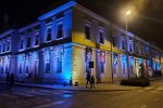 Izložba fotografija “Slatinska digitalna razglednica” postavljena na pročelju Zavičajnog muzeja Slatina 1 turkalj izlozba 1