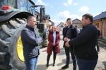 Tri generacije obitelji Kolačko, pod istim krovom žive isti san, a u njihovim Čačincima, obišli su ih i zastupnik u Euro parlamentu Karlo Ressler i virovitičko-podravski župan Igor Andrović 7 kolasko 11