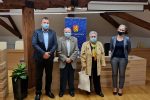 Virovitica: Gradonačelnik Kirin uručio ugovore o sufinanciranju udrugama umirovljenika, sljedeći tjedan nastavlja se s dodjelom ugovora udrugama 1 1 Custom