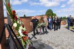 Fotogalerija: Polaganjem vijenaca i paljenjem svijeća na Gradskom groblju u Virovitici obilježen Dan državnosti Republike Hrvatske 8 PDC 38211