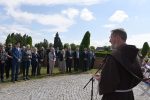 Fotogalerija: Polaganjem vijenaca i paljenjem svijeća na Gradskom groblju u Virovitici obilježen Dan državnosti Republike Hrvatske 17 PDC 3884