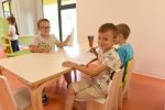 7 od 11 - Leo i Gabriela presjekli su vrpcu i otvorili dječji vrtić Lipa u Velikom Rastovcu - Tako je Općina Crnac po prvi puta u svojoj povijest - dobila vrtić 25 PDC 7202