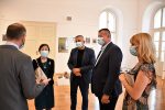 Fotogalerija: U Gradskom muzeju Virovitica otvorena izložba japanske keramike “Yakishime - Metamorfoza zemlje” 4 izlozba japan muzej vtc 4