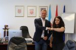 Župan Igor Andrović zaželio sreću Kristini Horvat koja će u Švedskoj nastupiti na Svjetskom prvenstvu u powerliftingu s kojeg se hrvatska ekspedicija nada osvajanju prve medalje za Hrvatsku 12 IMG 3025