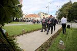 Fotogalerija: Uoči svečane sjednice Gradskog vijeća Slatine položeni su vijenci za poginule hrvatske branitelje u Domovinskom ratu 13 vijenci slatina 16