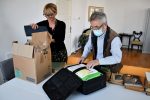 Nikolić "se vratio doma": Vinko Brešić donirao Gradskom muzeju Virovitica ostavštinu hrvatskog književnika Milana Nikolića 1 JIM 3309 Custom