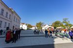 Jesen u gradu: Priliku za kupovinu domaćih proizvoda i uživanje u plodovima jeseni iskoristili brojni Virovitičani 34 MG 5160