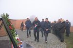 Povodom blagdana Svih svetih, kod Spomen obilježja u Virovitici, odana je počast poginulim hrvatskim braniteljima i civilnim žrtvama Domovinskog rata 12 PDC 3483