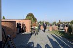 Povodom 30. obljetnice osnutka slavne 127. brigade HV-a, na Gradskom groblju u Virovitici odana počast poginulima na Domovinu 3 vijenvi 127 brigada 3