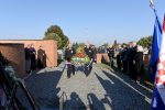 Povodom 30. obljetnice osnutka slavne 127. brigade HV-a, na Gradskom groblju u Virovitici odana počast poginulima na Domovinu 7 vijenvi 127 brigada 7