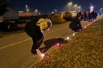 U sjećanje na Vukovar i Škabrnju: U Vukovarskoj ulici u Virovitici i kod spomenika dr. Franje Tuđmana zapaljeni su lampioni 10 20211117 170711