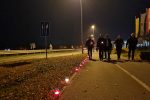 U sjećanje na Vukovar i Škabrnju: U Vukovarskoj ulici u Virovitici i kod spomenika dr. Franje Tuđmana zapaljeni su lampioni 14 20211117 171023