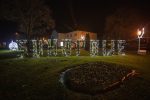 Paljenjem prve adventske svijeće u Suhopolju započela prava "božićna priča": Velečasni Ljubo Krmar poslao poruku mira, razumijevanja i zajedništva 12 MG 2533