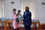 Grad Orahovica uručio poklon pakete roditeljima koji su ove godine dobili prinovu u obitelji 2 bebe orah 2