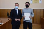 Novih 18 studenata potpisalo je ugovore o stipendijama: Virovitičko-podravska županija od 2002. godine do danas stipendirala je 349 studenta, stipendiju od 800,00 kuna mjesečno primat će njih 52 19 PDC 6589