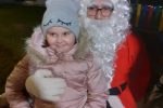 Leteći lampioni, veseli Djed božićnjak i Božićni sajam privukli mnoštvo Čačinčana na Advent u ”Rupi” 8 cacinci lampioni 8