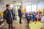 Uz pjesmu, krafne i pod maskama, klinci i klinceze iz Dječjeg vrtića Bambi u Sopju, zahvalili su županu Igoru Androviću na novom TV prijemniku 6 IMG 1048