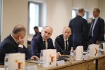 U Virovitici održana sjednica Izvršnog odbora Hrvatske zajednice županija: Od 5. rujna 2022. godine do 31. prosinca 2023. godine cijene proizvoda bit će izražene u dvojnoj valuti -u kunama i eurima 2 IMG 3244