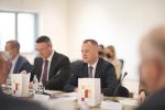 U Virovitici održana sjednica Izvršnog odbora Hrvatske zajednice županija: Od 5. rujna 2022. godine do 31. prosinca 2023. godine cijene proizvoda bit će izražene u dvojnoj valuti -u kunama i eurima 14 IMG 3330