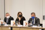 U Virovitici održana sjednica Izvršnog odbora Hrvatske zajednice županija: Od 5. rujna 2022. godine do 31. prosinca 2023. godine cijene proizvoda bit će izražene u dvojnoj valuti -u kunama i eurima 26 IMG 3404