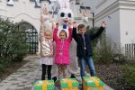 Fotogalerija: "Potraga za pisanicama" - Zanimljiva uskrsna avantura u vrt suhopoljskog Dvorca Janković privukla je velik broj mališana, najbolji tragači "okitili"’ se medaljama 10 Potraga 99