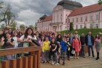 U sklopu projekta „Tradicionalne igre – Zdrav razvoj djetinjstva“, prvog Erasmus projekta OŠ Vladimira Nazora iz Nove Bukovice, učitelji i učenici posjetili su Viroviticu 5 viber slika 2022 04 26 22 13 59 078