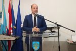 Na svečanoj sjednici Općinskog vijeća Općine Sopje uručena Javna priznanja, Zlatnu plaketu dobio je Zavod za hitnu medicinu Virovitičko-podravske županije 10 IMG 8375