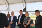 S brojnim kooperantima, virovitička tvrtka Brana godišnje proizvede 6,5 milijuna kilograma voća i povrća od čega izvezu 35 posto, u Pepelanama su EU sredstvima zasadili moderan voćnjak jabuka i šljiva 1 brana majdak obilazak 2