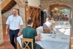 Ocjenjivanje vina u sklopu 7. Sajma vina i kulena u Orahovici: Od ukupno 54 uzorka, 19 je zlatnih 5 Ocjenjivanje vina 5