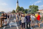 Vatra, miris pečenjaka i prepun pitomački trg na 15. Danu pečenjakov: Izvrsnu manifestaciju zaključio koncert grupe Vigor 18 20220807 182501