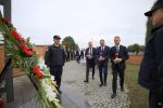 Povodom Dana Virovitičko-podravske županije položeni vijenci i zapaljene svijeće kod Spomen obilježja poginulim braniteljima u Virovitici 3 IMG 3047