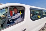 Kako bi se olakšao prijevoz učenika kao i nastavnog osoblja matične i šest područnih škola, nabavljeno je kombi vozilo za OŠ Suhopolje 2 viber slika 2022 09 07 14 20 27a